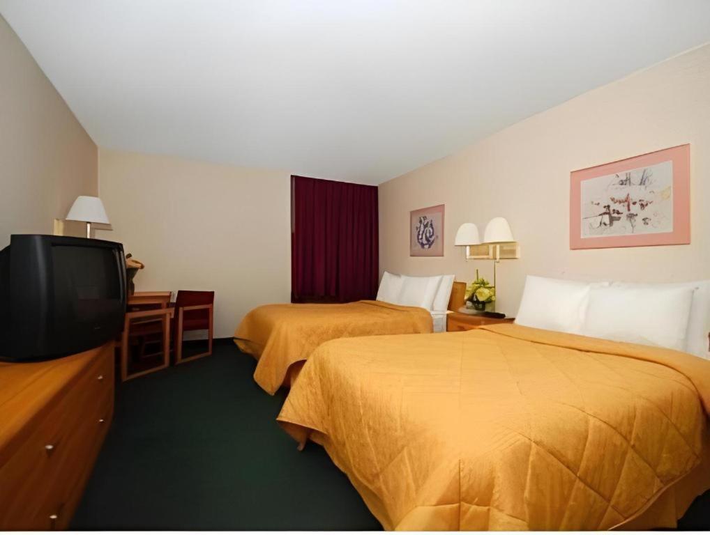 Quality Inn Waynesburg Zewnętrze zdjęcie