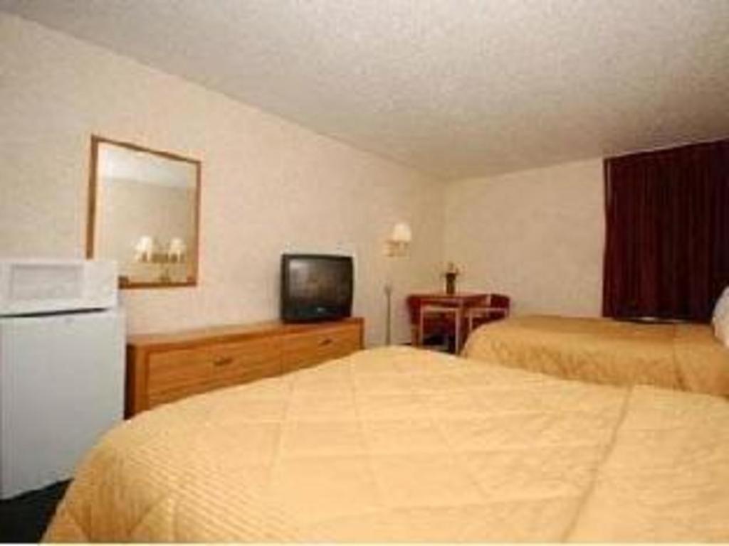 Quality Inn Waynesburg Zewnętrze zdjęcie