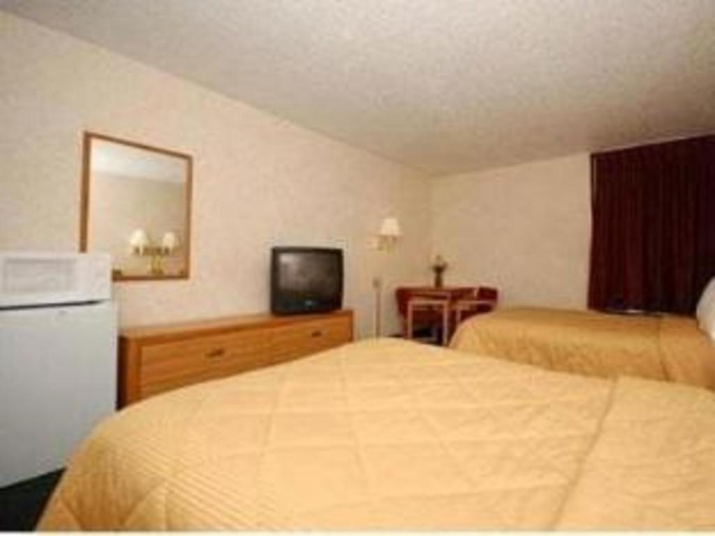Quality Inn Waynesburg Zewnętrze zdjęcie