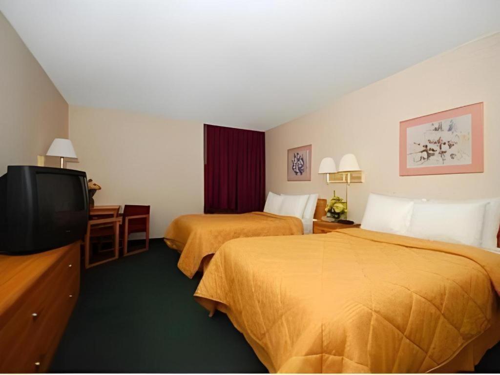 Quality Inn Waynesburg Zewnętrze zdjęcie