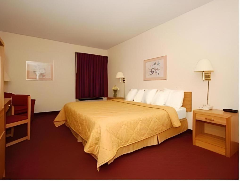 Quality Inn Waynesburg Zewnętrze zdjęcie