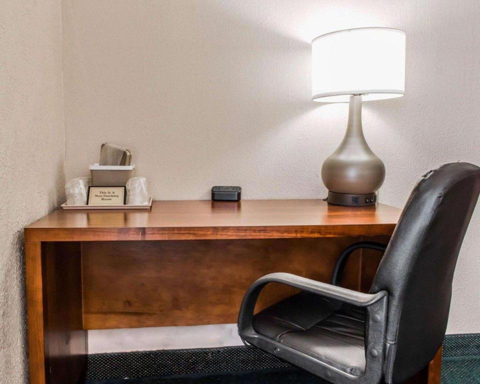 Quality Inn Waynesburg Zewnętrze zdjęcie