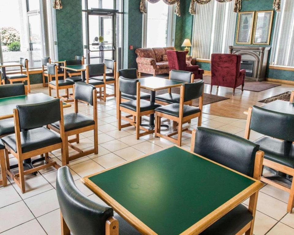 Quality Inn Waynesburg Zewnętrze zdjęcie