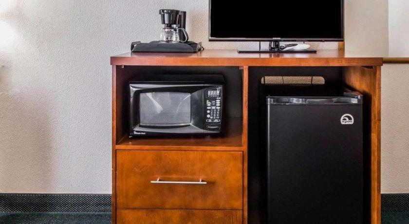 Quality Inn Waynesburg Zewnętrze zdjęcie