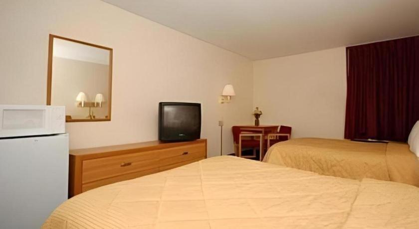Quality Inn Waynesburg Zewnętrze zdjęcie