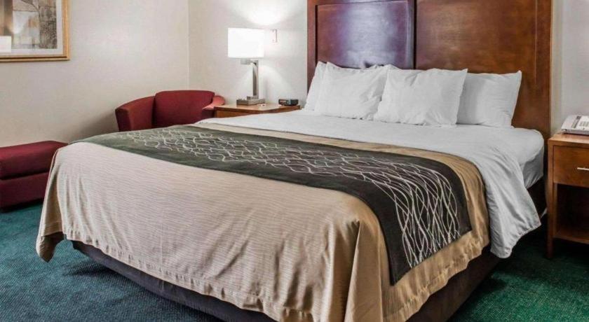 Quality Inn Waynesburg Zewnętrze zdjęcie