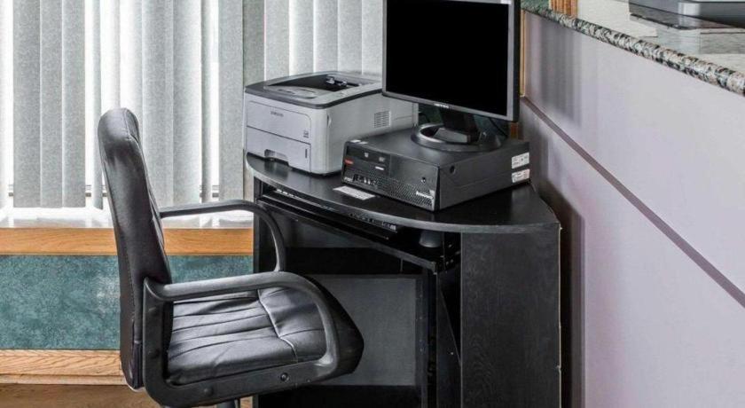 Quality Inn Waynesburg Zewnętrze zdjęcie